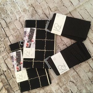 NWT Project 62 Set of 1 table Runner with 4 napkin